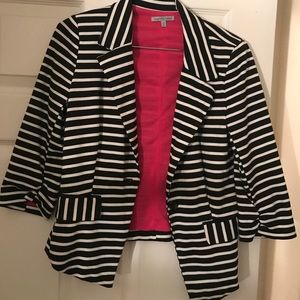 STRIPED BLAZER